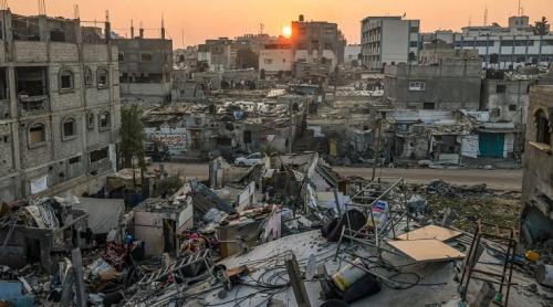 Mai mult de 10 copii își pierd în fiecare zi unul sau ambele picioare în Gaza, spune Salvați Copiii