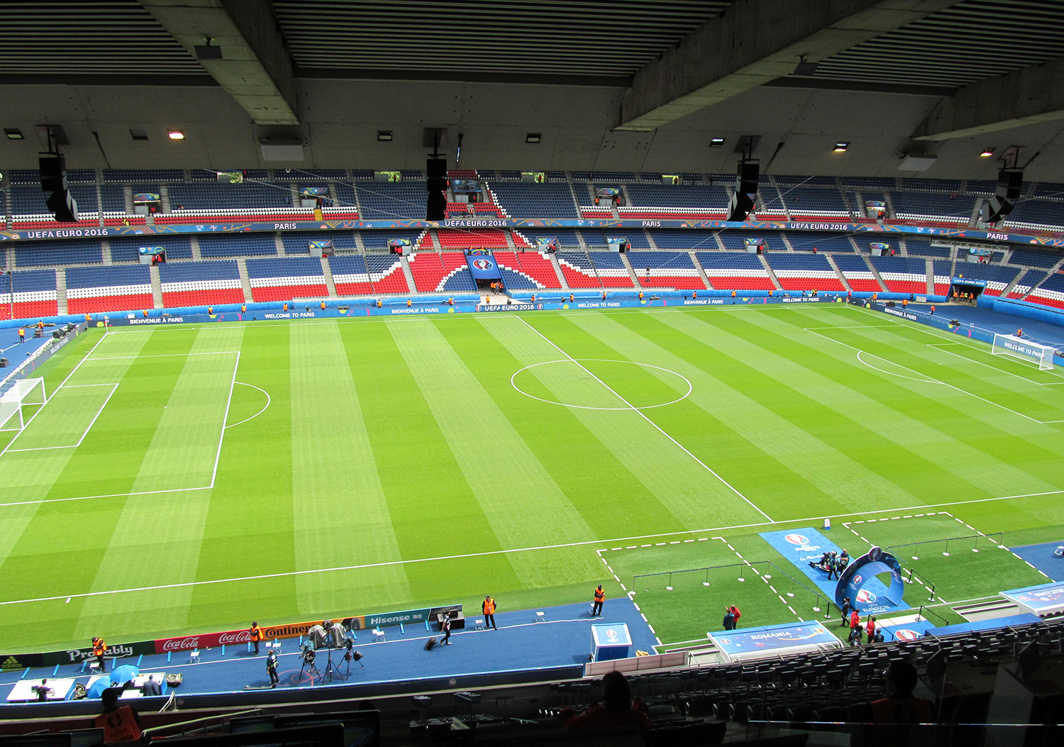 parc des princes gazon