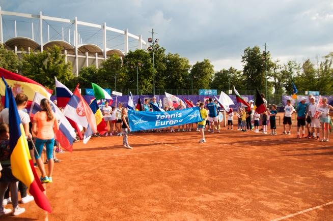 Duminică va începe la Bucureşti cel mai important turneu de tenis din Europa