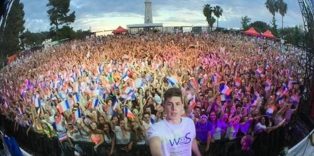 Record mondial la cel mai mare selfie, înregistrat la Nisa