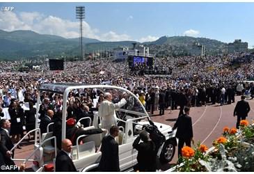 Papa Francisc, în vizită la Sarayevo, spune că, în prezent, în lume, “este un fel de al treilea război mondial
