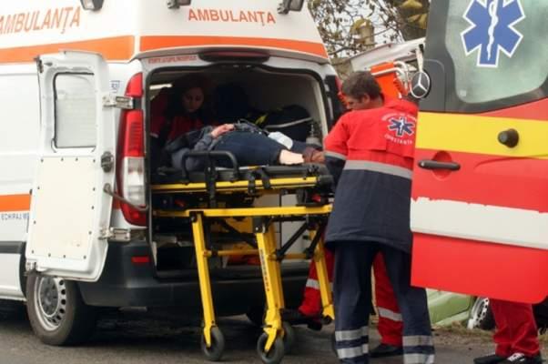 TRAGEDIE pe Centura Capitalei. Două persoane au murit, după ce o basculantă cu pietriș s-a răsturnat peste un autoturism