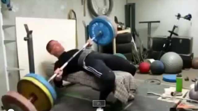 Cât de prost să fii? Accidente incredibile la sala de gimnastică (VIDEO)