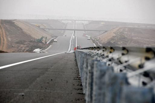 Ca la noi la nimeni. Autostrada pe care se circulă cu 60 de km/oră