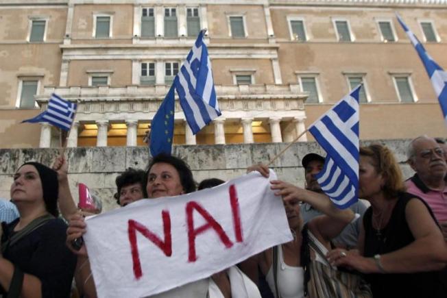Poveste de referendum: O familie de greci, ruptă între DA şi NU