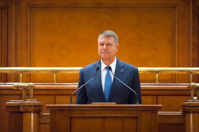 Mesajul lui Iohannis în Parlament sau despre statistica lucrului prost făcut