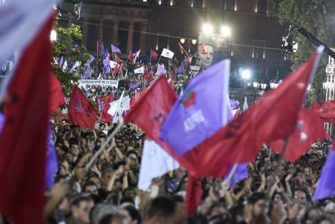 A TREIA OARĂ ÎN ACEST AN. Grecii sunt aşteptaţi duminică la urne: SYRIZA sau Noua Democraţie? 