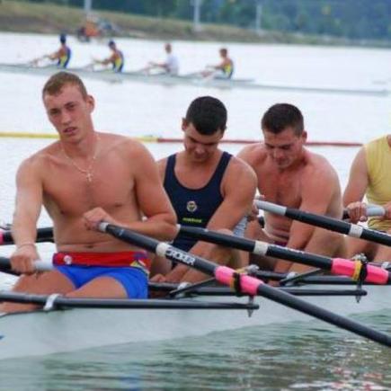 DOLIU ÎN LUMEA SPORTULUI. Fostul canotor Iulian Arba a murit în timp ce se afla la pescuit. Cum s-a întâmplat TRAGEDIA 