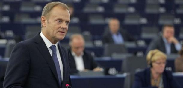 Președintele CE, Donald Tusk: Criza imigranţilor poate genera 