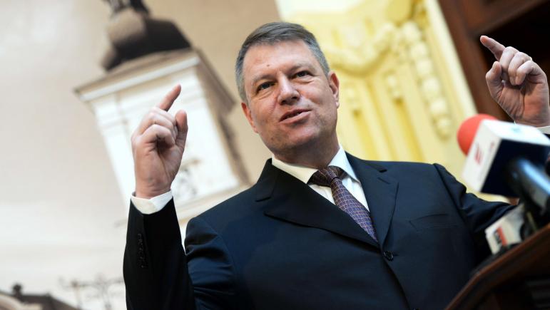 Termen până la ora 24.00, pentru protestari. Iohannis aşteaptă pe EMAIL numele persoanelor desemnate pentru consultări