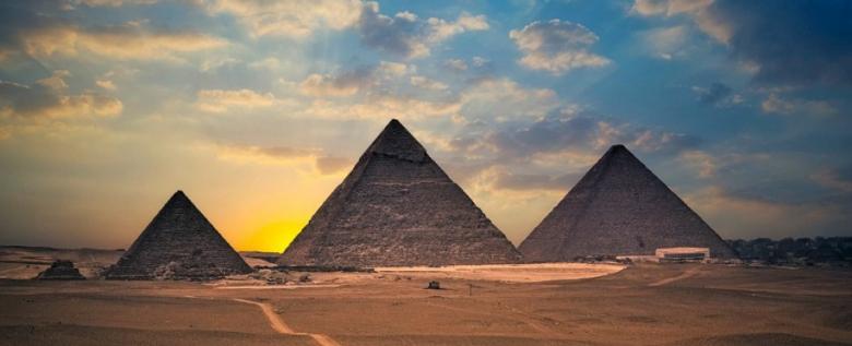 ANOMALIE detectată la Marea Piramidă din Giza. Egiptologii sunt bulversați: 