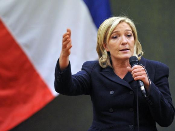 Liderul extremei-drepte franceze ȘOCHEAZĂ. Le Pen propune 