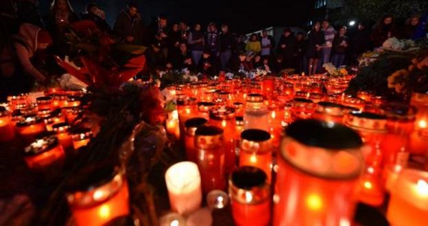 TRAGEDIA COLECTIV. Bilanţul a ajuns la 53 de morţi. Alex Pascu, liderul trupei Goodbye to Gravity, s-a stins pe aeroportul din Paris