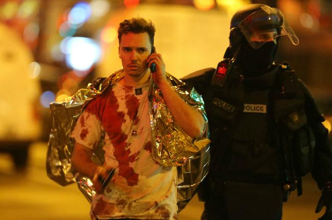 Psiholog: Șase motive pentru care victimele din Paris ne impresionează mai mult decât cele din Irak sau Siria