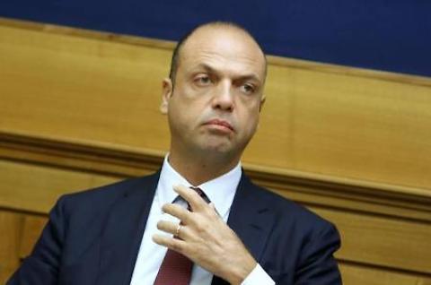 Ministrul italian de Interne, ȚINTA mafiei siciline. Oficialul urma să fie ASASINAT în timpul alegerilor din primăvară