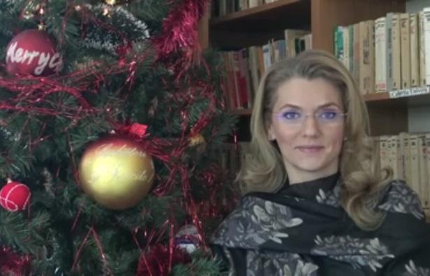 Cum petrec politicienii Crăciunul şi ce le transmit românilor