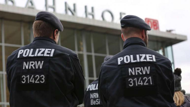 Incidentele de la Koln provoacă nervi în Germania. CURG ACUZAȚIILE dintr-o parte în alta