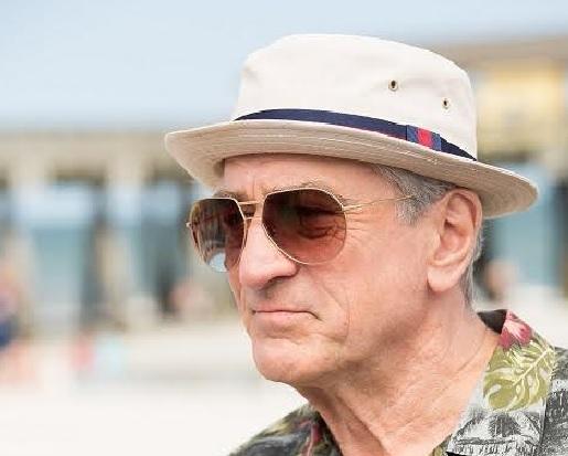 ,,Bunicul Dezlănţuit”, cu Robert de Niro, cea mai bună lansare cinematografică a acestui an