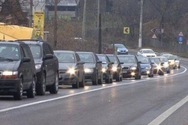 ULTIMA ORĂ. Circulație blocată pe DN7. Vezi cum se circulă pe drumurile din țară și unde au fost impuse restricții de trafic