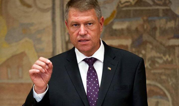 Iohannis, îngrijorat de situaţia copiilor de la Argeş