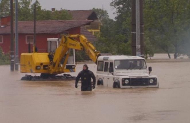 Stare de urgență în Serbia (VIDEO)