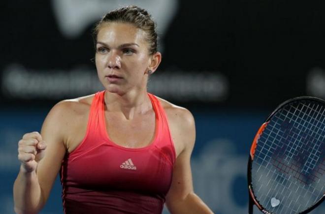 DEBUT FULMINANT. Simona Halep şi-a zdrobit prima adversară de la Indian Wells! (VIDEO)