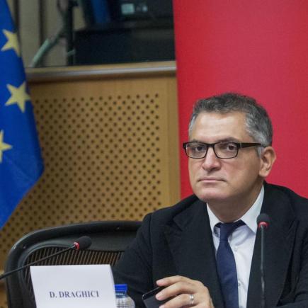 Damian Drăghici: UE să fie materie obligatorie în școală. 44% dintre europeni nu știu cum funcționează UE