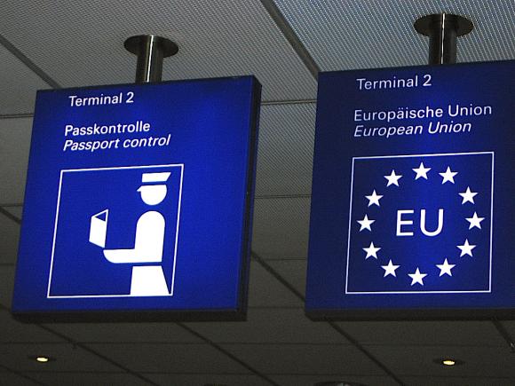 Oficial UE: România şi Bulgaria îndeplinesc toate condiţiile pentru aderarea la Schengen