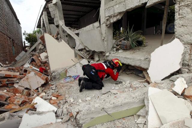 180 de deținuți au evadat în timpul cutremurului din Ecuador