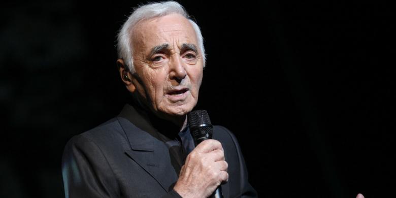 Concertul lui Charles Aznavour se muta la Sala Palatului!
