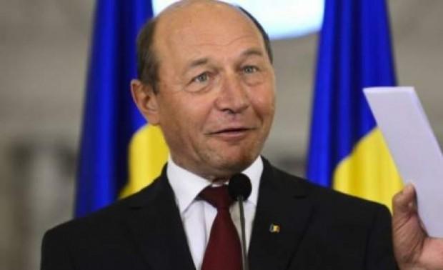 Băsescu îi face plângere pentru abuz în serviciu procurorului general interimar, Bogdan Licu, pe care el l-a numit