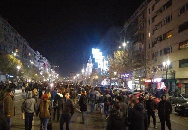 Miting azi la 19.00 la Universitate. CORUPȚIA UCIDE. DAR ȘI TĂCEREA NOASTRĂ.