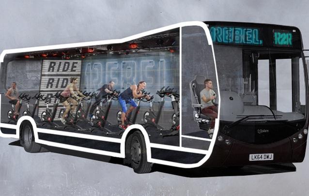 Autobuz ca ăsta vrem şi noi! Le place şi bicicliştilor. Ce părere are Nicuşor Dan?