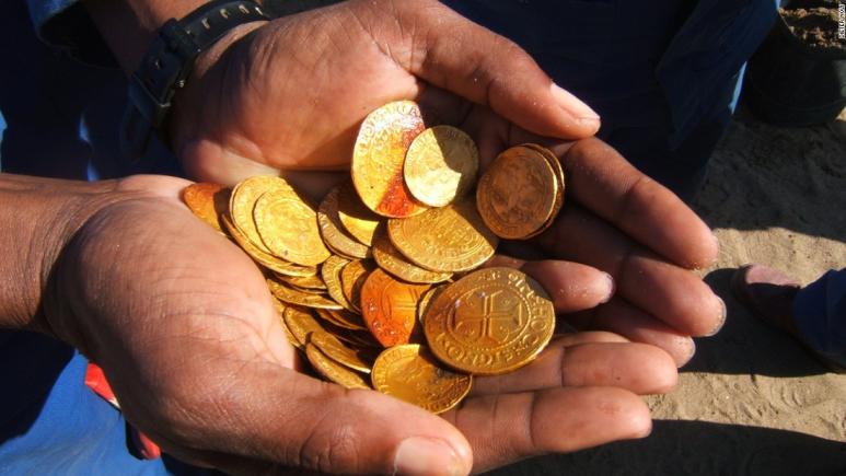Comoara corabiei din deșert. Mii de monezi de aur, descoperite la bordul epavei Bom 