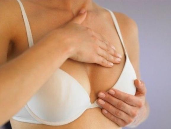 Acupresiunea: Soluția contra oboselii în cazul femeilor ce au suferit de cancer mamar