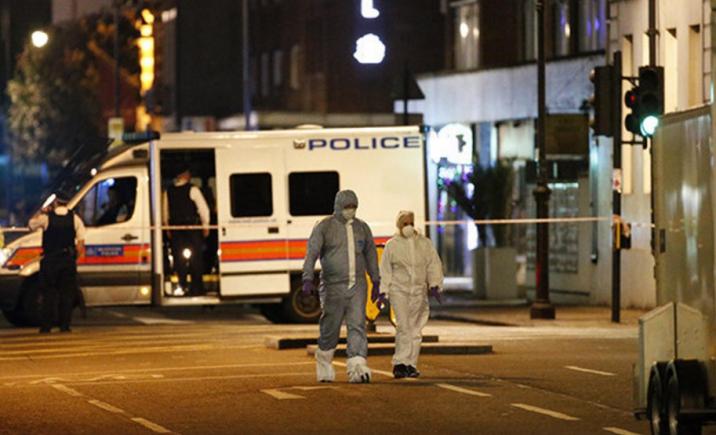 ATAC în centrul Londrei! O persoană a murit, alte cinci sunt rănite. Autoritățile nu exclud ipoteza terorismului (VIDEO)