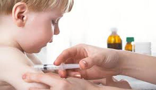 120 de doze de vaccin hexavalent, cumpărate de urgenţă