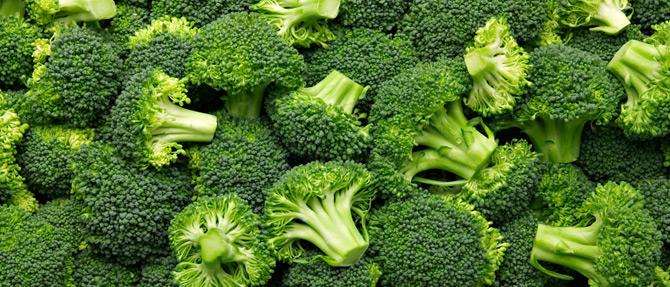 Broccoli, legumă miracol: ne apără de multe cancere și atacul cerebral