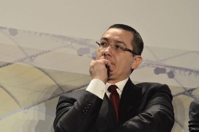 Victor Ponta, REPLICĂ pentru Iohannis: „Cineva apropiat te sapă şi îţi dă intenţionat sugestii cum să te faci de râs“