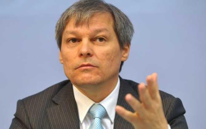 Premierul Cioloș: USR sau PNL? Nu pot să fiu eficient dacă mă implic într-un proiect în care nu cred