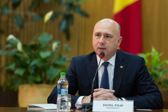 Rechemarea ambasadorului R. Moldova la Bucureşti: Dodon cere, premierul Filip refuză
