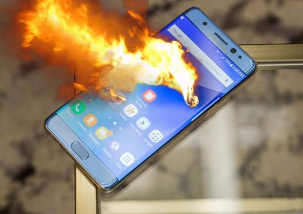 Samsung amână lansarea lui S8. Bateriile încă nesigure după exploziile Galaxy Note 7