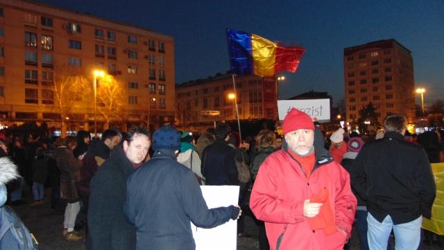 Răspunsul unui protestatar pentru Iohannis: Eu nu sînt un "român de-al Dumneavoastră"!