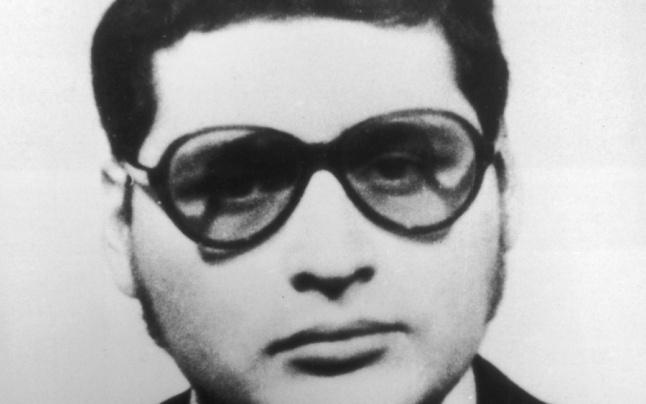 Teroristul Carlos Șacalul este judecat pentru un atentat din 1974. El trebuia să-l ucidă pe Ion Mihai Pacepa în 1980