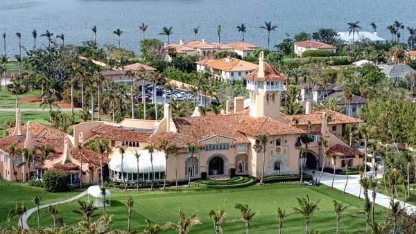 Cât îi costă pe americani naveta lui Trump de la Casa Albă la Palm Beach