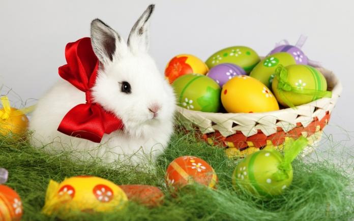 Cum s-a transformat Paştele într-o sărbătoare cu iepuraşi coloraţi şi ouă de ciocolată
