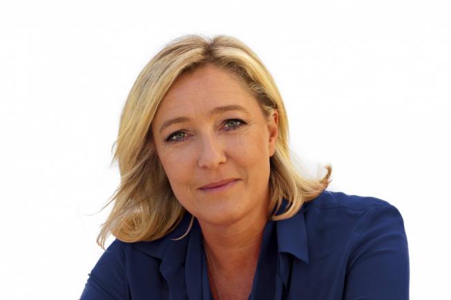 Decizia luată de Marine Le Pen pentru a-şi creşte şansele de a câştiga alegerile prezidenţiale