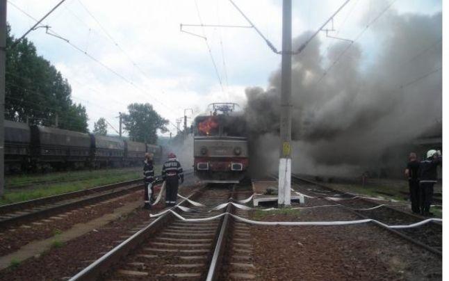 ISU Prahova: Pericolul de explozie în gara Breaza înlăturat. Traficul feroviar oprit. 56 de persoane evacuate! 