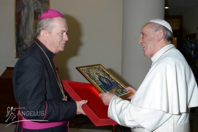 IPS Ioan Robu: „Vizita papei Francisc în România, mai sigură în 2019. Papa a primit invitaţie şi din partea BOR”