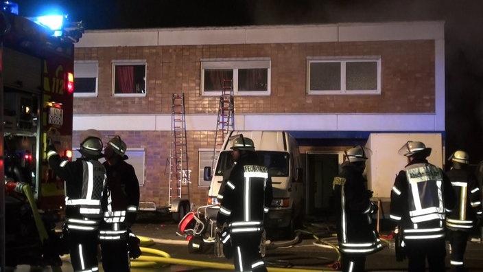 Tragedie în Germania. Incendiu într-o clădire plină cu români - celulă de criză la București, anchetă la fața locului